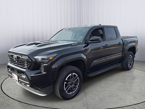 Used 2024 Toyota Tacoma TRD Sport image 21