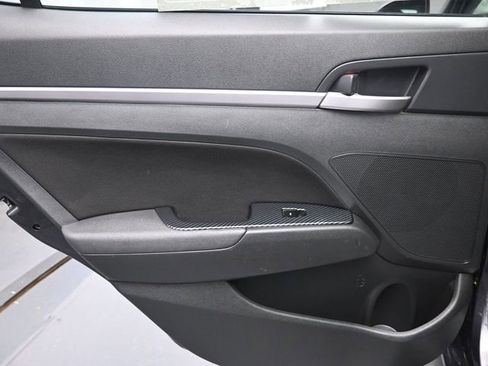 Used 2020 Hyundai Elantra SEL w/ Cargo Package (C1) FWD image 21