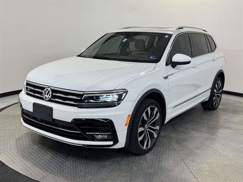Used 2021 Volkswagen Tiguan SEL Premium R-Line w/ 3rd Row Seat Package image 3