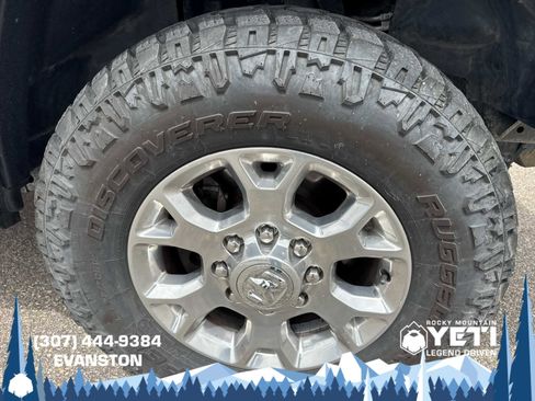 Used 2019 RAM 3500 Laramie AWD/4WD image 9