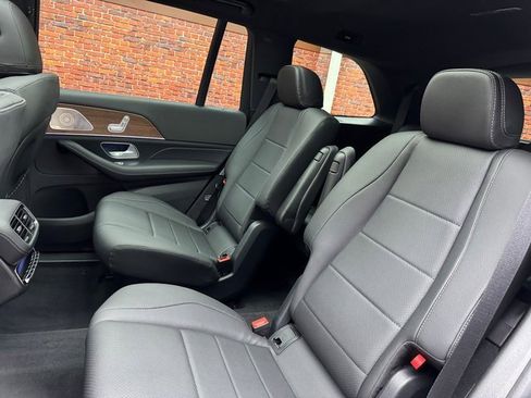 New 2025 Mercedes-Benz GLS 450 4MATIC image 26