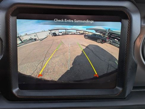 Used 2022 Jeep Wrangler Unlimited Sport image 14