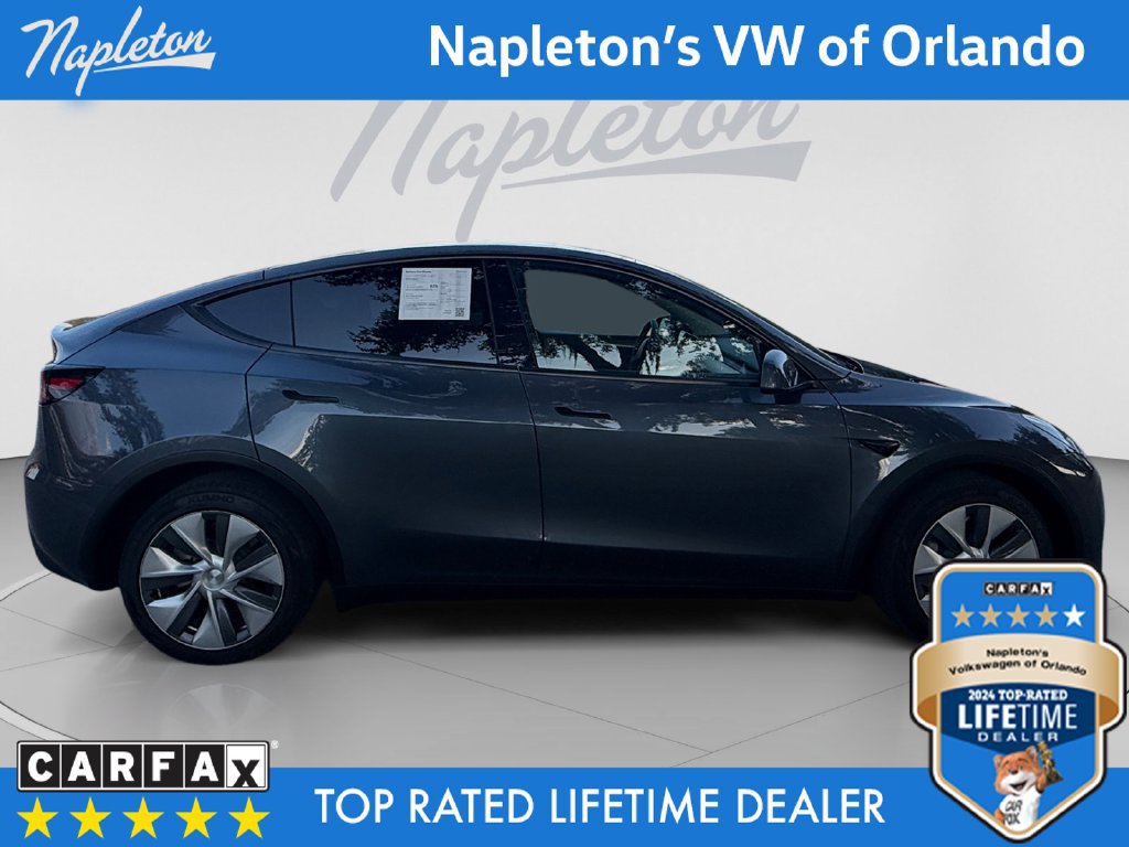 Used 2023 Tesla Model Y AWD image 7