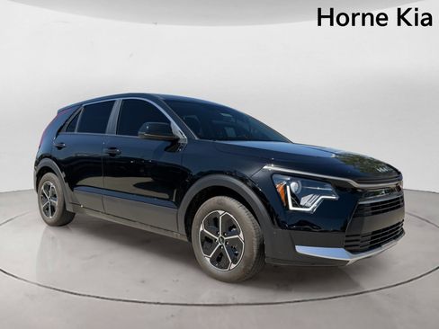 New 2026 Kia Niro LX FWD image 2