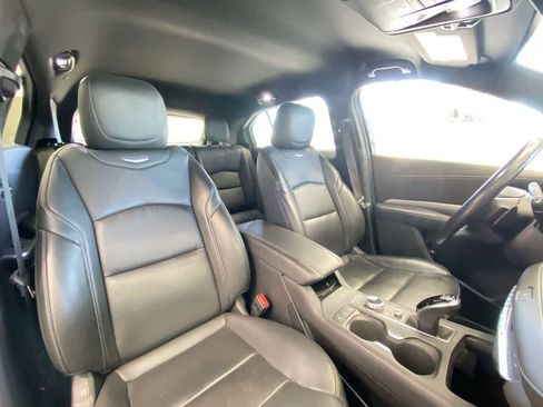 Used 2023 Cadillac XT4 Premium Luxury AWD/4WD image 26