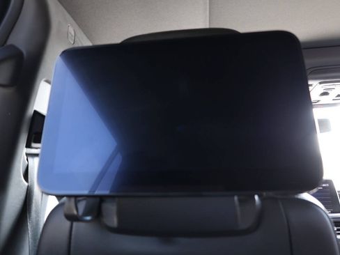 Used 2021 Chevrolet Tahoe Z71 w/ Rear Media and Nav Package AWD/4WD image 22