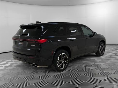 Certified 2025 Buick Enclave Sport Touring image 3