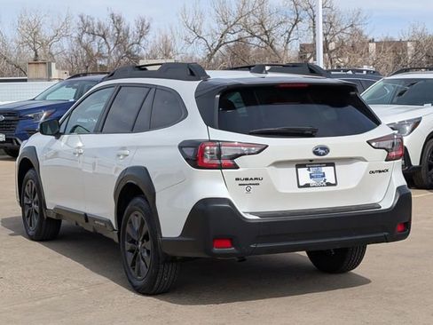 Certified 2025 Subaru Outback Onyx Edition w/ Popular Package #2 image 7