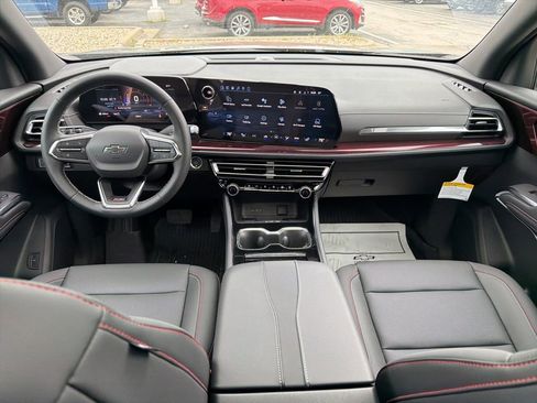 New 2026 Chevrolet Traverse Z71 w/ Driver Confidence Package AWD/4WD image 20