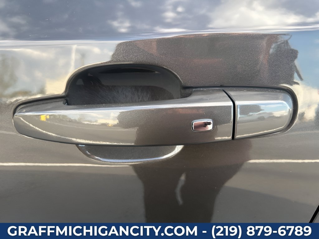 Used 2020 GMC Terrain SLE w/ Driver Convenience Package AWD/4WD image 45
