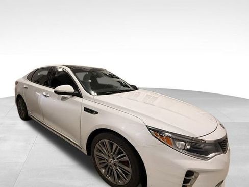 Used 2016 Kia Optima SX w/ Chrome Wheel Package image 6