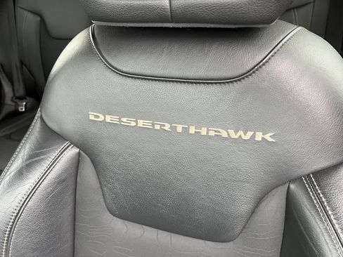 Used 2017 Jeep Renegade Trailhawk AWD/4WD image 11