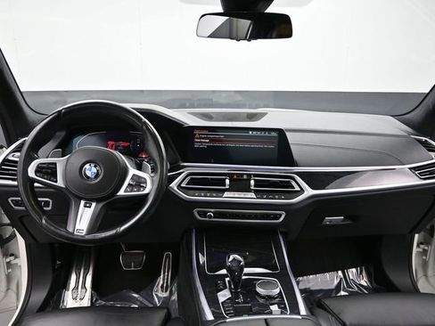 Used 2021 BMW X7 xDrive40i w/ M Sport Package image 16