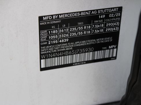 Used 2025 Mercedes-Benz GLA 250 4MATIC image 28