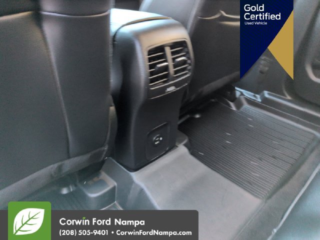 Used 2022 Ford Escape Titanium AWD/4WD image 29