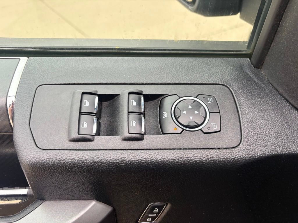 Used 2019 Ford F150 XLT w/ Equipment Group 302A Luxury AWD/4WD image 10