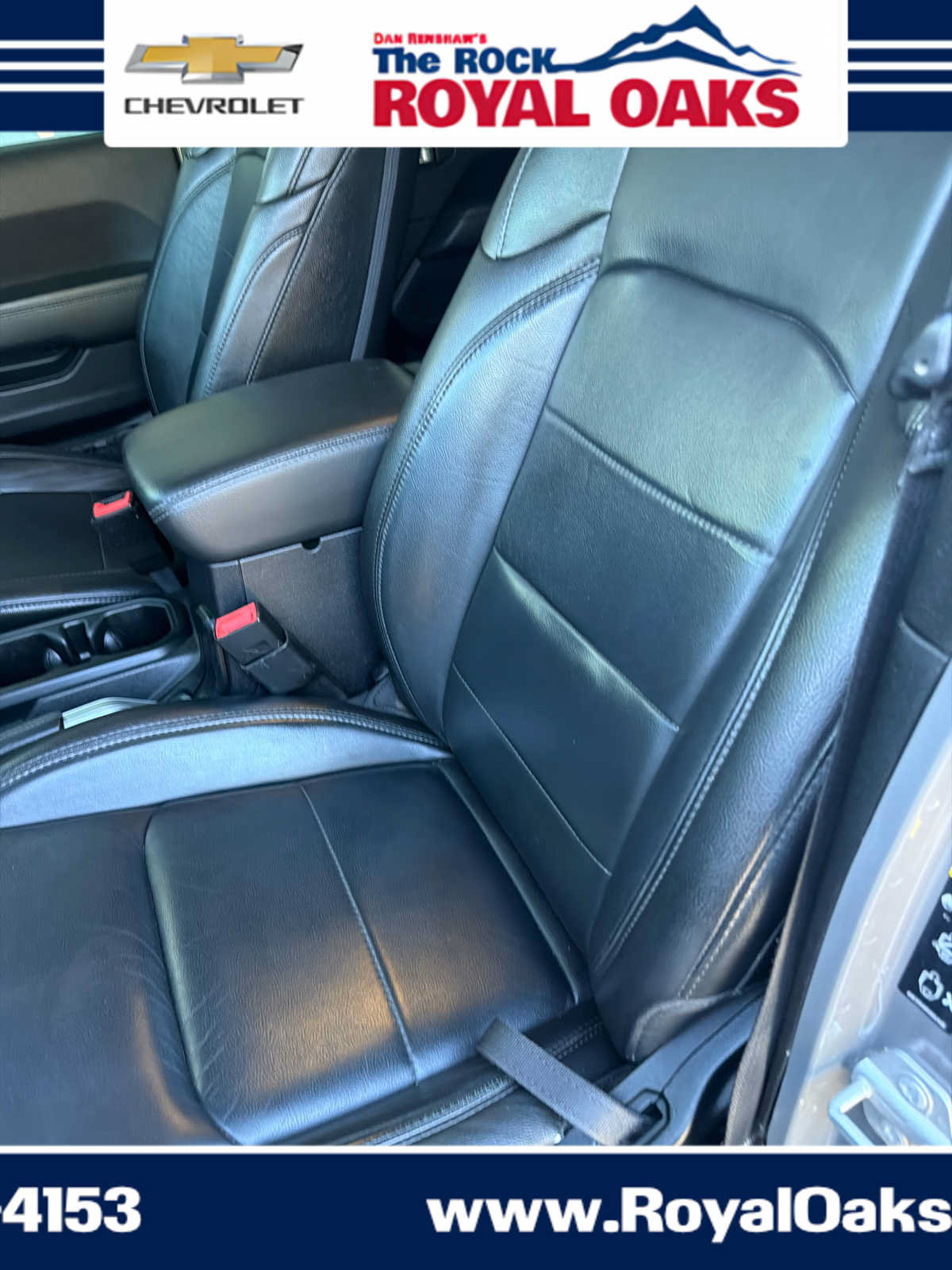 Used 2020 Jeep Wrangler Unlimited Sahara AWD/4WD image 25