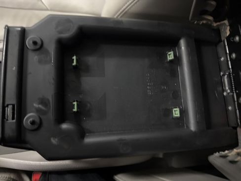 Used 2017 GMC Acadia Limited SLT image 37