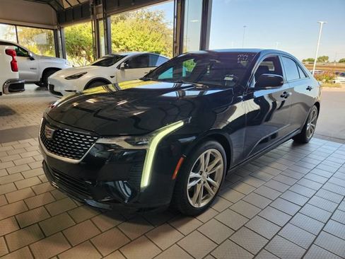 Used 2020 Cadillac CT4 Luxury w/ Sun And Sound Package RWD image 3