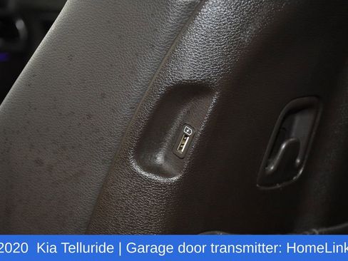 Used 2020 Kia Telluride SX image 28