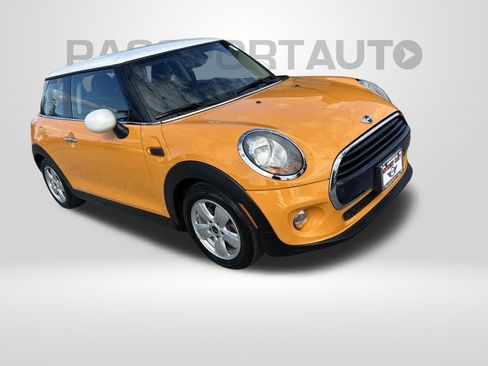 Used 2016 MINI Cooper 2-Door Hardtop FWD image 6