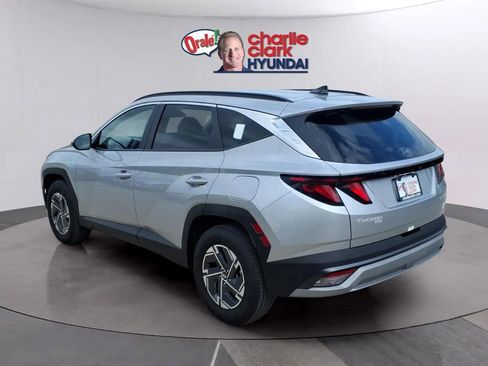 Used 2025 Hyundai Tucson Blue AWD/4WD image 3