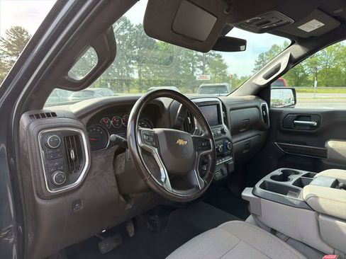 Used 2020 Chevrolet Silverado 1500 LT w/ All-Star Edition image 4