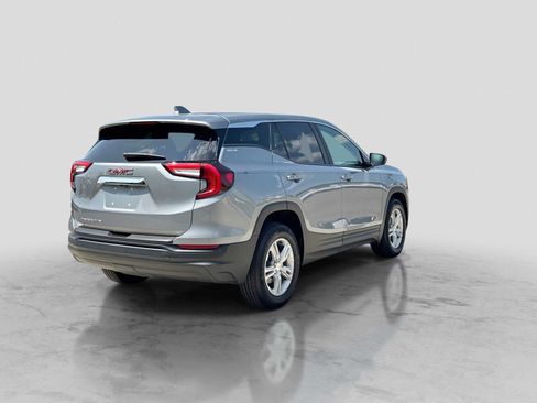 Used 2023 GMC Terrain SLE FWD image 6