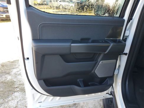 New 2025 Ford F150 Lariat w/ Equipment Group 501A Mid image 27