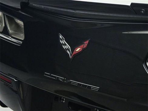 Used 2015 Chevrolet Corvette Z06 w/ 2LZ Preferred Equipment Group image 27