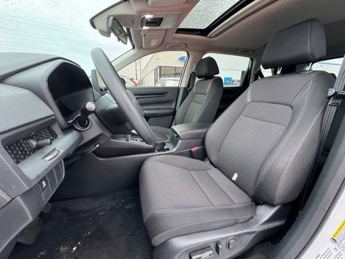 Certified 2024 Honda CR-V EX image 13