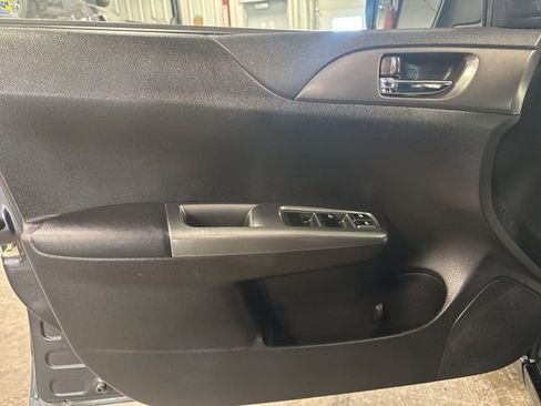 Used 2011 Subaru Impreza 2.5i Premium w/ PWR Moonroof Value Pkg image 13