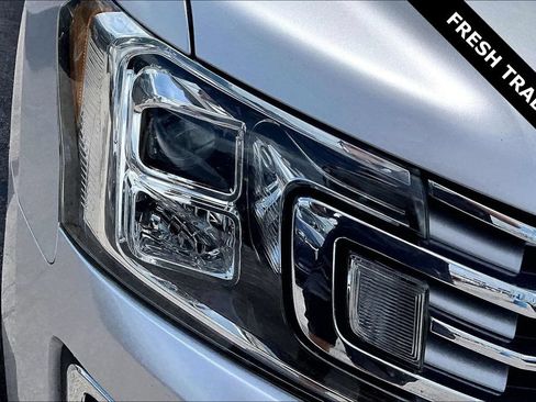 Used 2019 Ford Expedition Max Limited AWD/4WD image 32