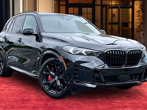 Used 2025 BMW X5 xDrive50e w/ M Sport Package AWD/4WD image 2