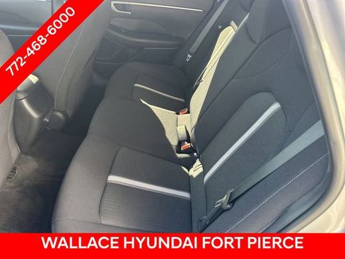 Used 2023 Hyundai Sonata SE FWD image 13