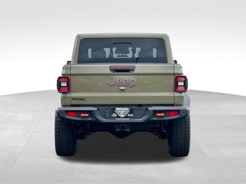 New 2026 Jeep Gladiator Mojave w/ Steel Bumper Group AWD/4WD image 6