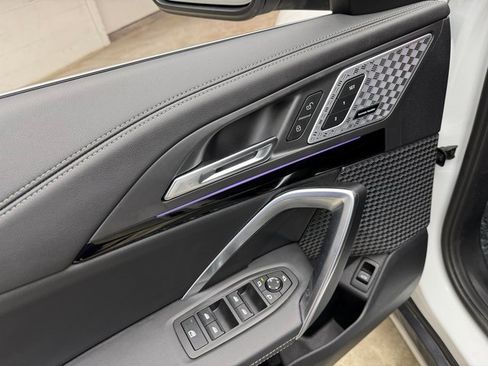 Certified 2025 BMW X1 xDrive28i image 11