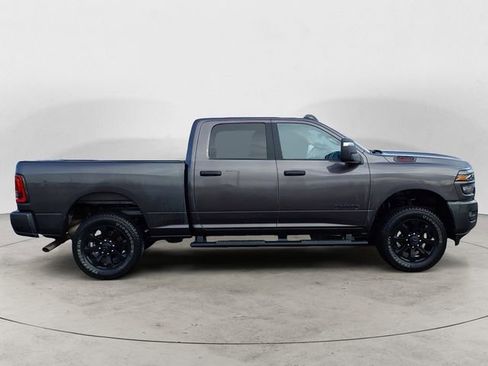 Used 2025 RAM 2500 Big Horn AWD/4WD image 6