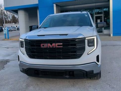 Certified 2023 GMC Sierra 1500 Pro image 3