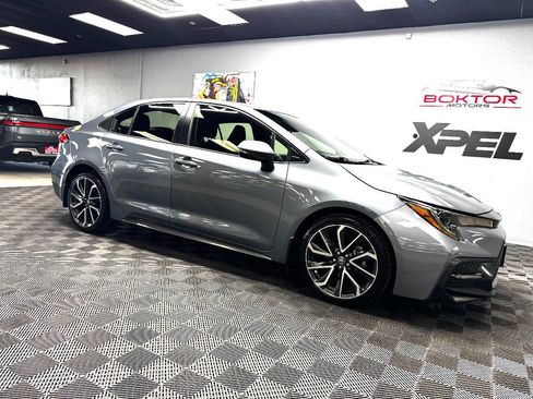 Used 2021 Toyota Corolla SE image 2