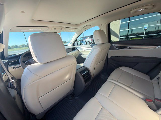 Used 2024 Cadillac XT5 Premium Luxury FWD image 16