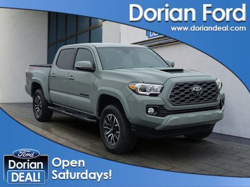 Used 2023 Toyota Tacoma TRD Sport image 1