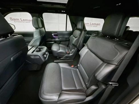 Used 2025 Ford Expedition Platinum w/ Stealth Appearance Package AWD/4WD image 26