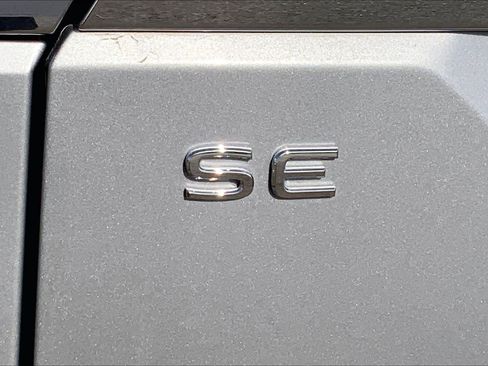 Used 2026 Volkswagen Atlas SE FWD image 10