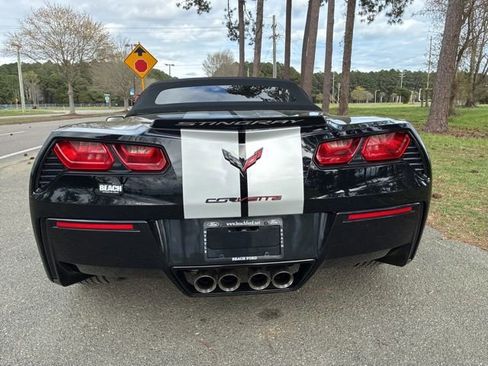 Used 2019 Chevrolet Corvette Stingray Convertible w/ 1LT image 38