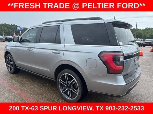 Used 2020 Ford Expedition Limited w/ Equipment Group 303A RWD image 5