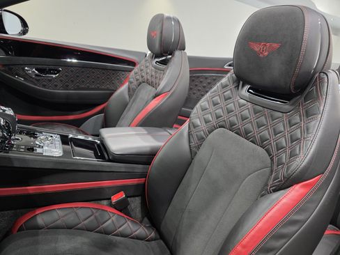 Used 2022 Bentley Continental GT Speed image 8
