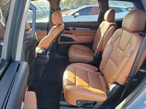 Certified 2024 Kia Telluride EX X-Line image 15