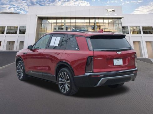 Certified 2026 Cadillac Vistiq Premium Luxury AWD/4WD image 6
