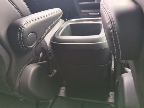 New 2026 Chrysler Pacifica Select FWD image 31